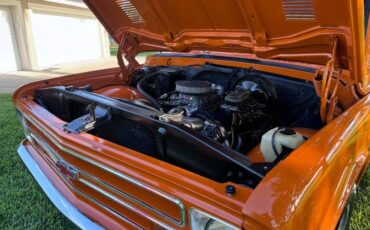 Chevrolet-C10-1967-Custom-10