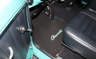 Chevrolet-C10-1967-Light-Green-Black-Light-Green-10
