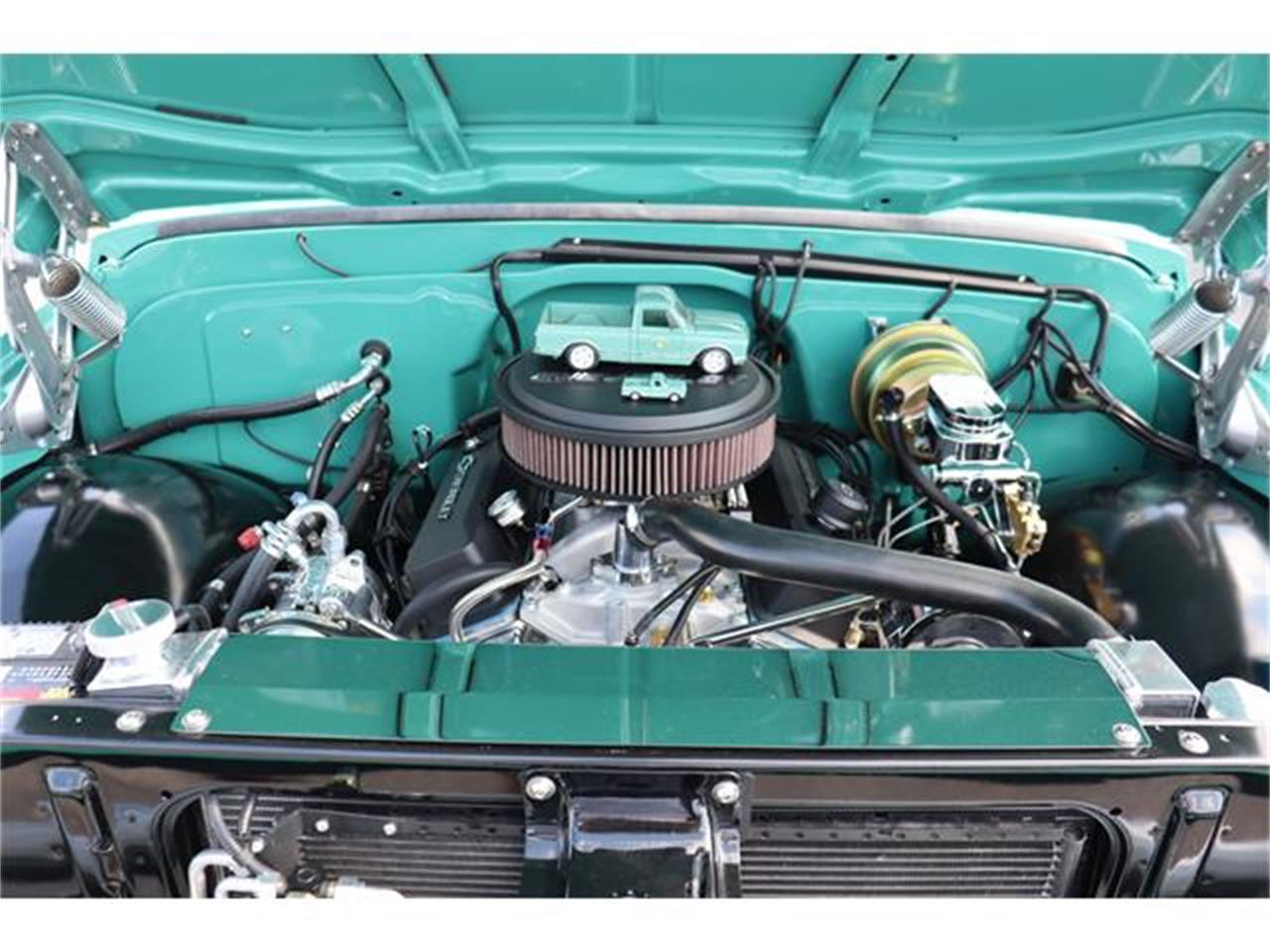 Chevrolet-C10-1967-Light-Green-Black-Light-Green-12