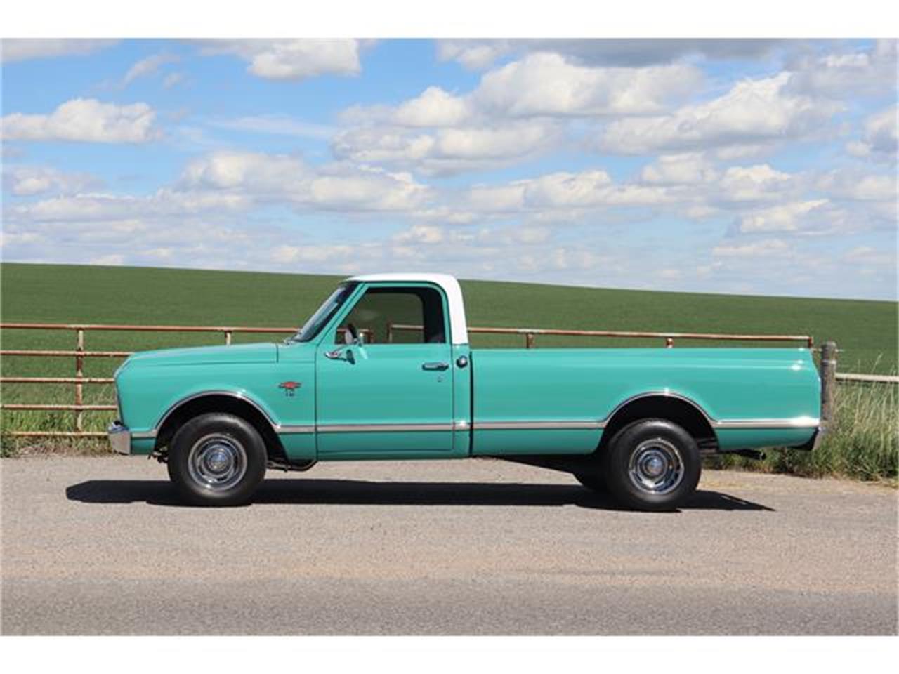 Chevrolet-C10-1967-Light-Green-Black-Light-Green-4