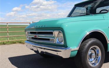 Chevrolet-C10-1967-Light-Green-Black-Light-Green-6