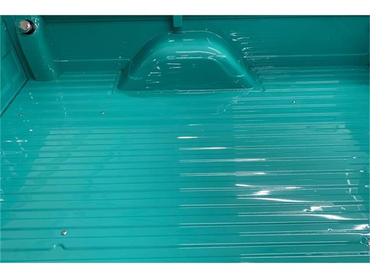 Chevrolet-C10-1967-Light-Green-Black-Light-Green-7