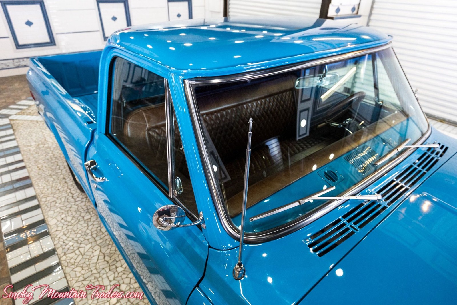 Chevrolet-C10-1968-17