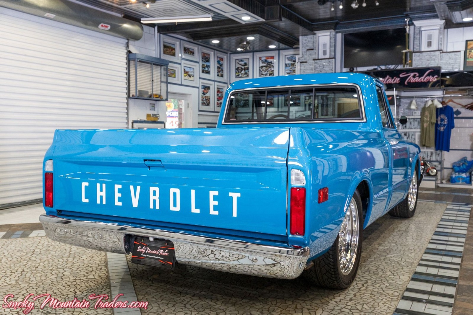 Chevrolet-C10-1968-21
