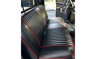 Chevrolet-C10-1968-Black-Black-and-Red-12