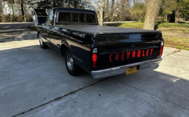 Chevrolet-C10-1968-Black-Black-and-Red-2