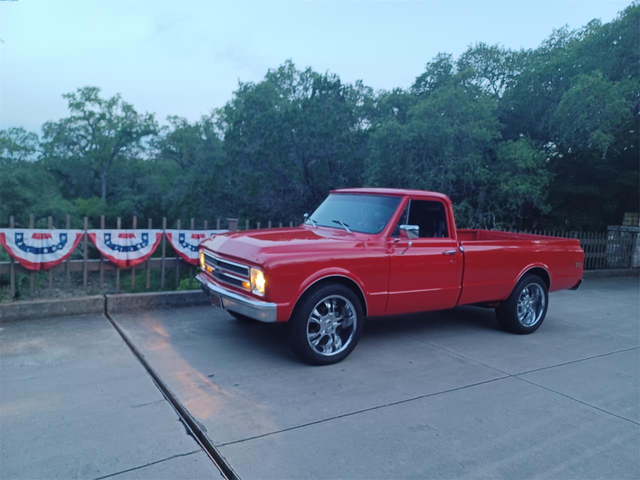 Chevrolet-C10-1968-Caldera-Red-Red-black-silver-5