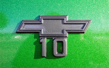 Chevrolet-C10-1968-Forest-Moss-Green-Black-and-Green-21