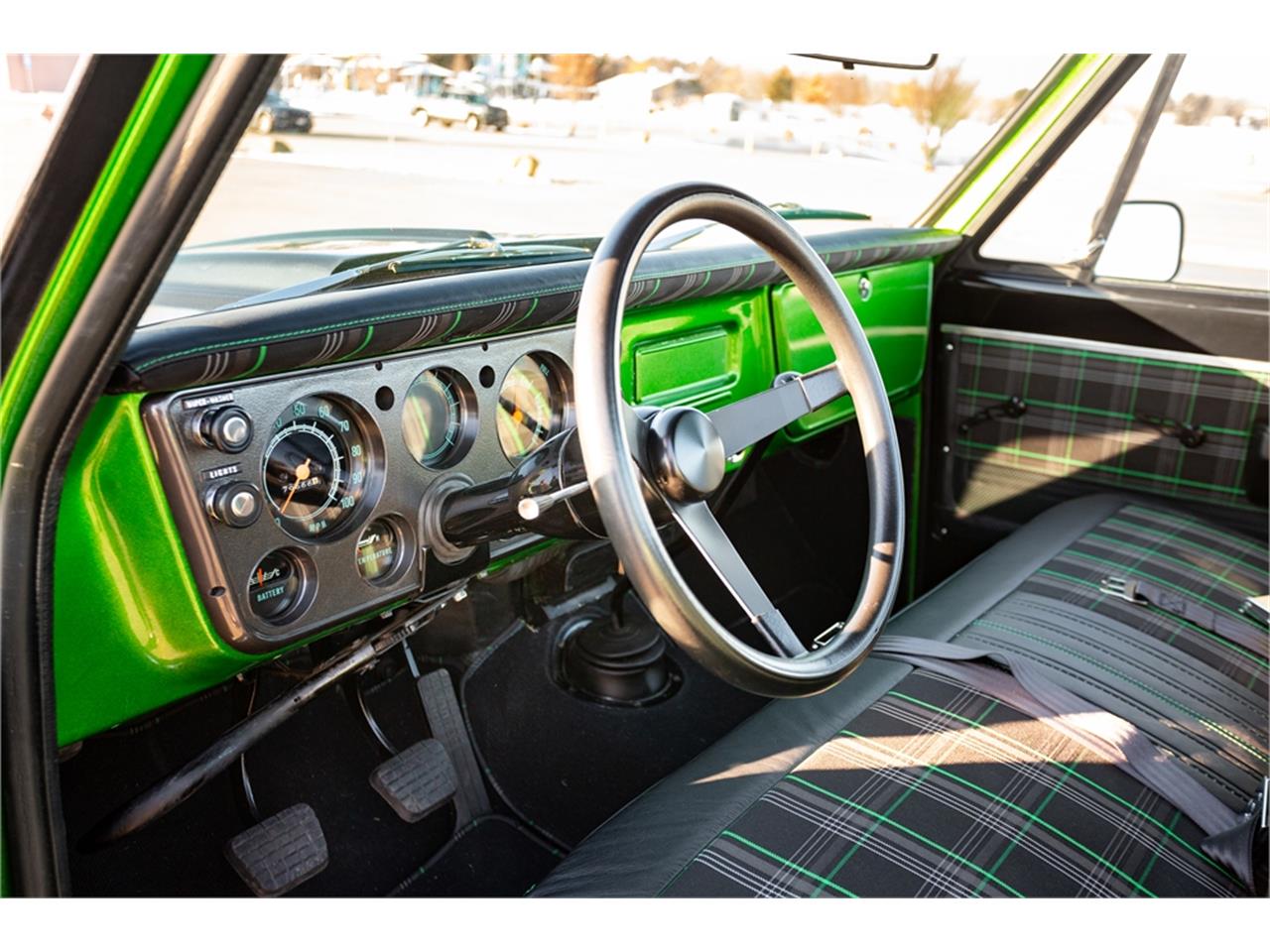 Chevrolet-C10-1968-Forest-Moss-Green-Black-and-Green-33