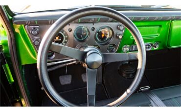 Chevrolet-C10-1968-Forest-Moss-Green-Black-and-Green-42