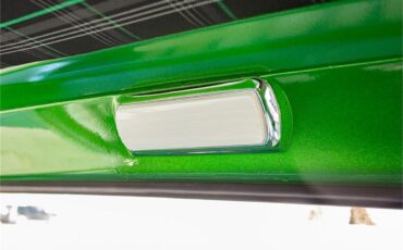 Chevrolet-C10-1968-Forest-Moss-Green-Black-and-Green-49