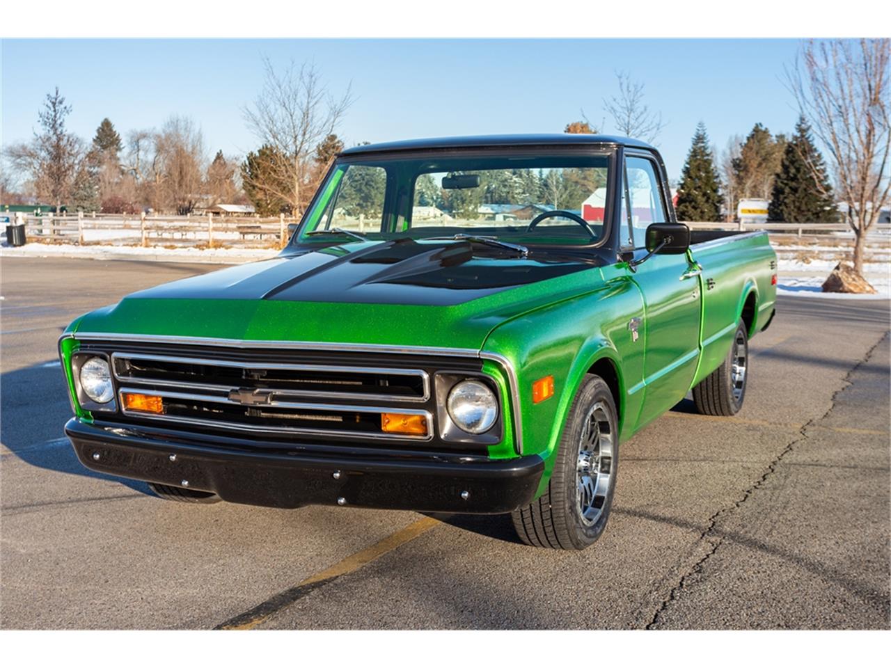 Chevrolet-C10-1968-Forest-Moss-Green-Black-and-Green-67