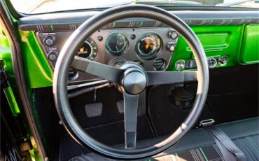 Chevrolet-C10-1968-Forest-Moss-Green-Black-and-Green-69