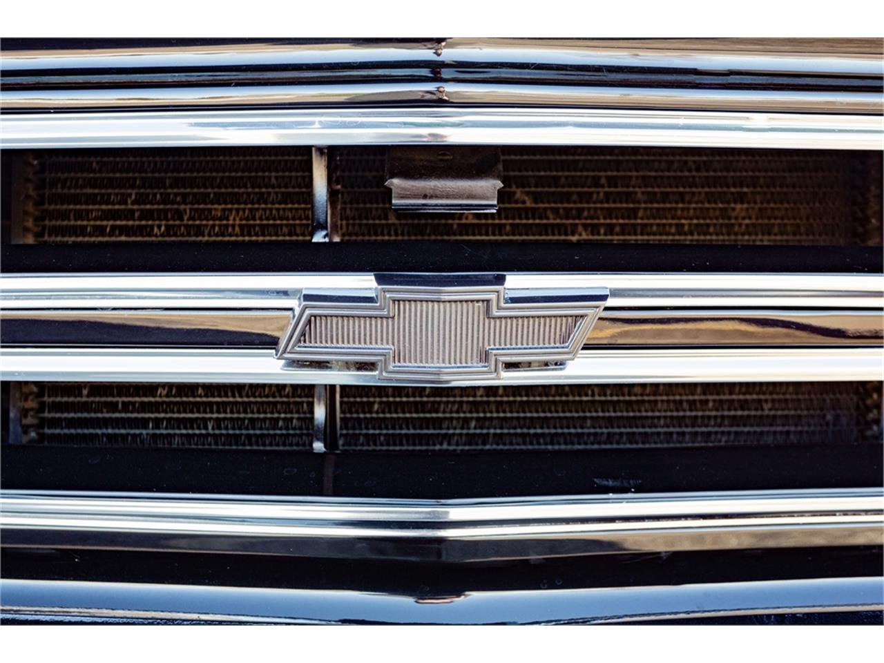 Chevrolet-C10-1968-Forest-Moss-Green-Black-and-Green-72