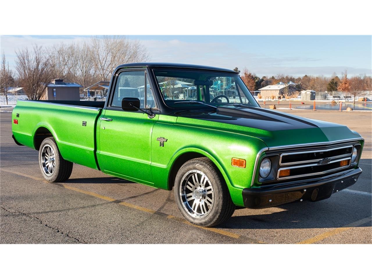 Chevrolet-C10-1968-Forest-Moss-Green-Black-and-Green-8