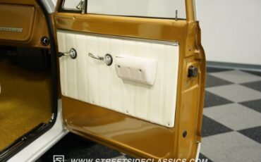 Chevrolet-C10-1968-Gold-Parchment-6