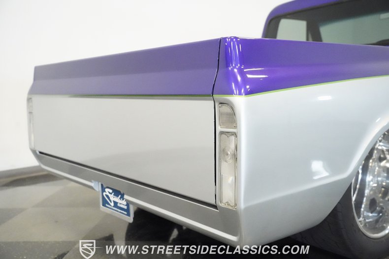 Chevrolet-C10-1968-Silver-39