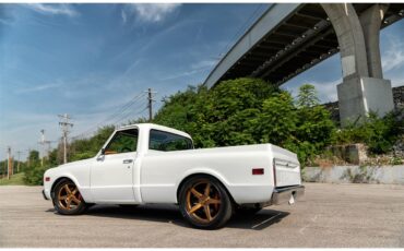 Chevrolet-C10-1968-White-Tan-6