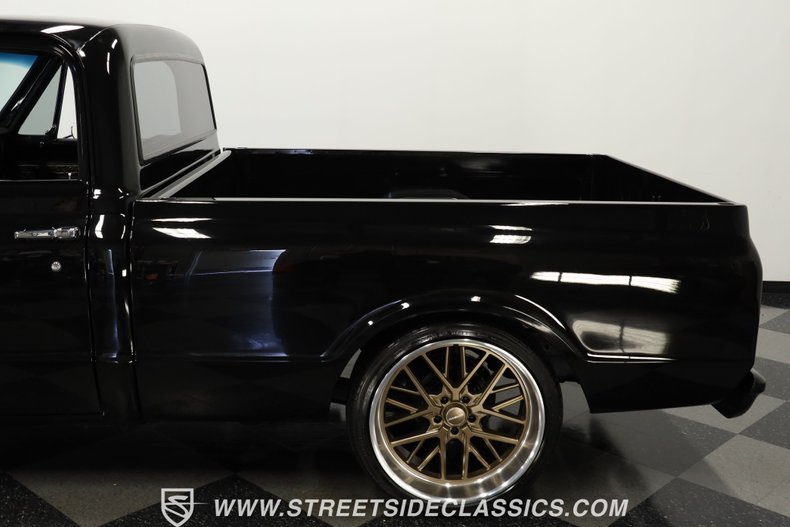 Chevrolet-C10-1969-Black-Black-24