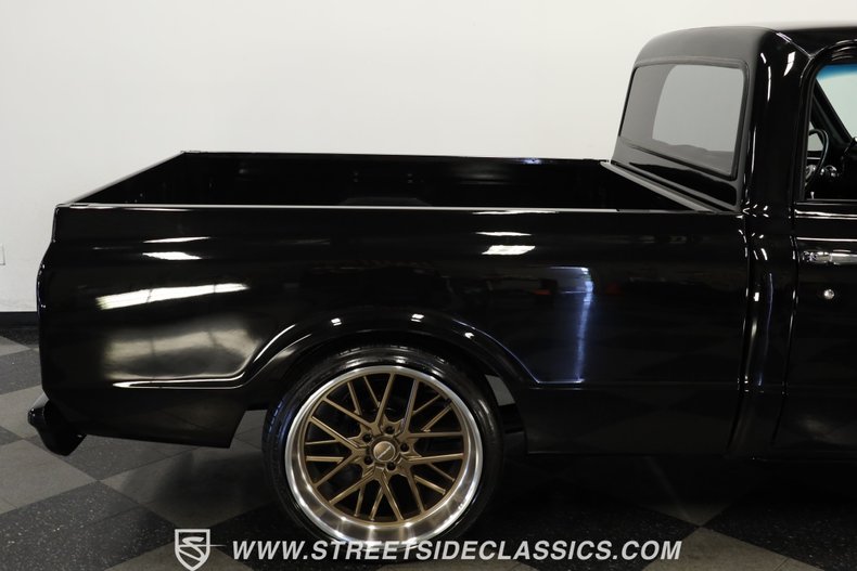 Chevrolet-C10-1969-Black-Black-28