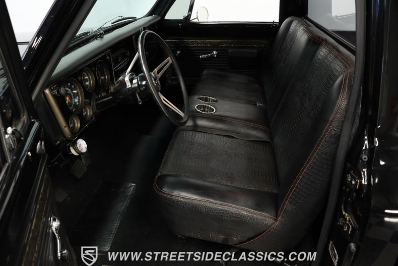 Chevrolet-C10-1969-Black-Black-37