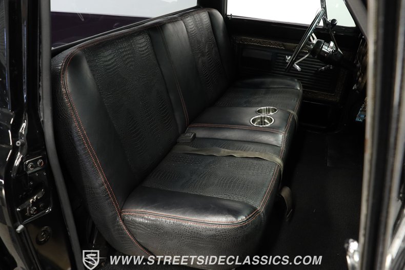 Chevrolet-C10-1969-Black-Black-44