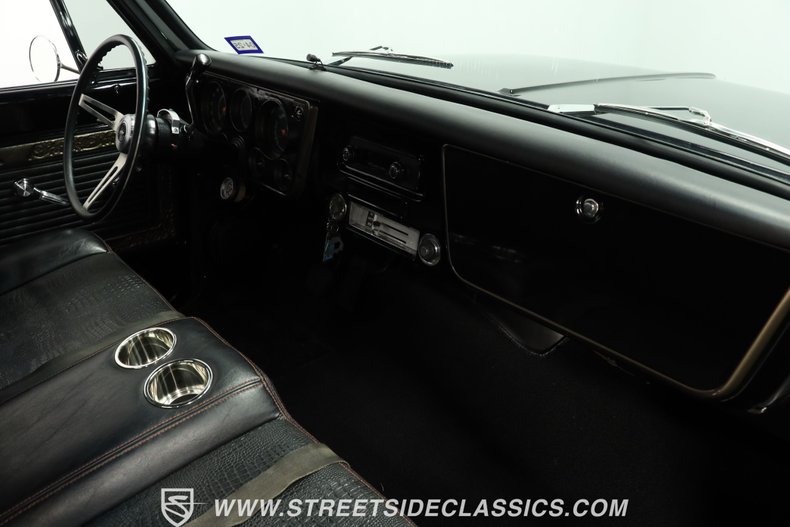 Chevrolet-C10-1969-Black-Black-46