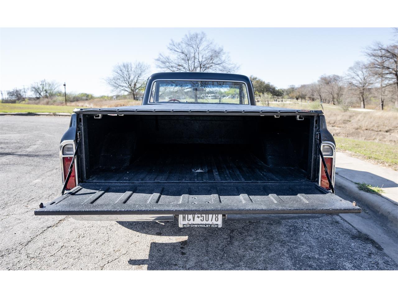 Chevrolet-C10-1969-Black-Black-5
