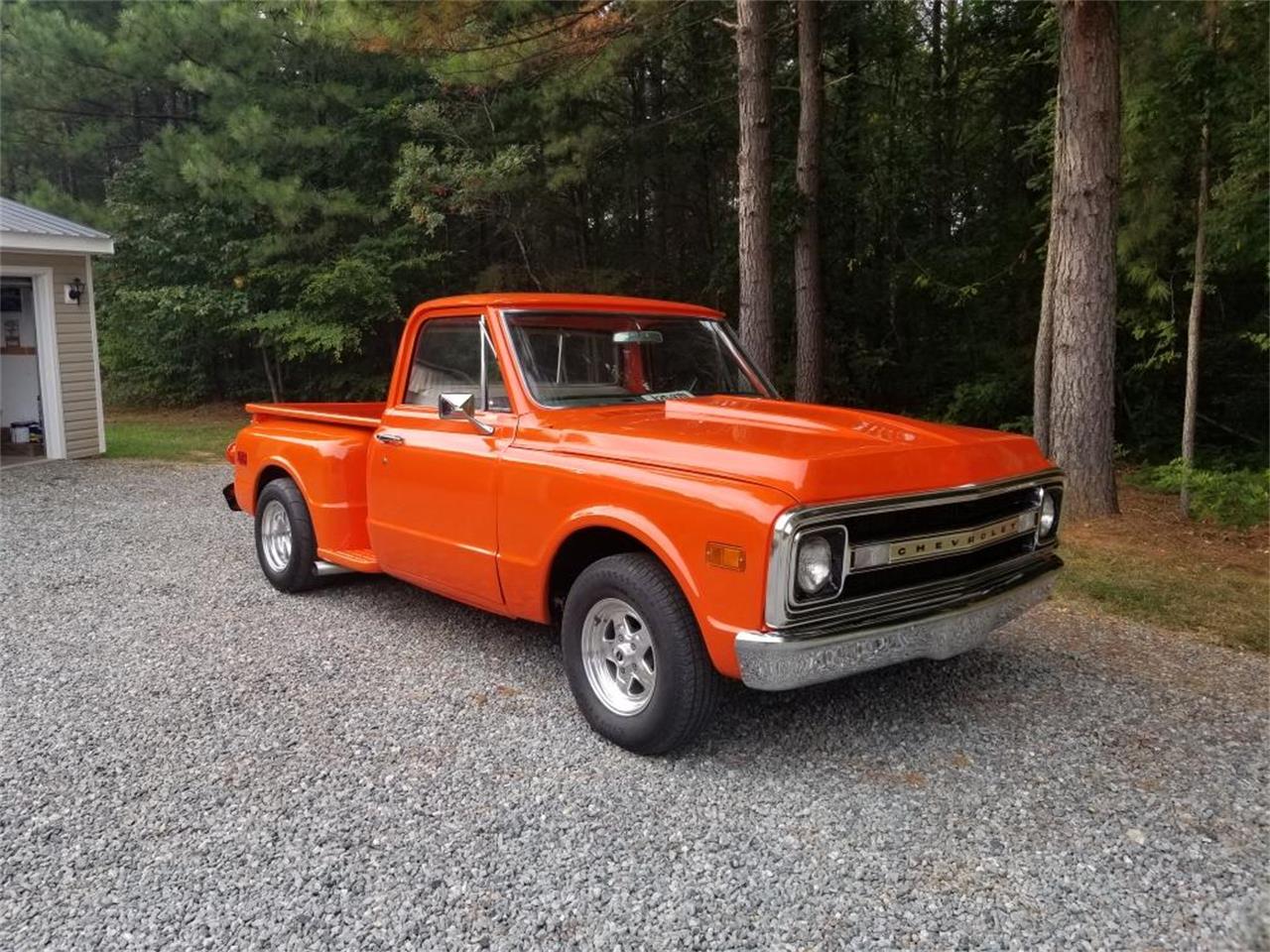 Chevrolet-C10-1969-Hugger-Orange-Orange-and-White-1