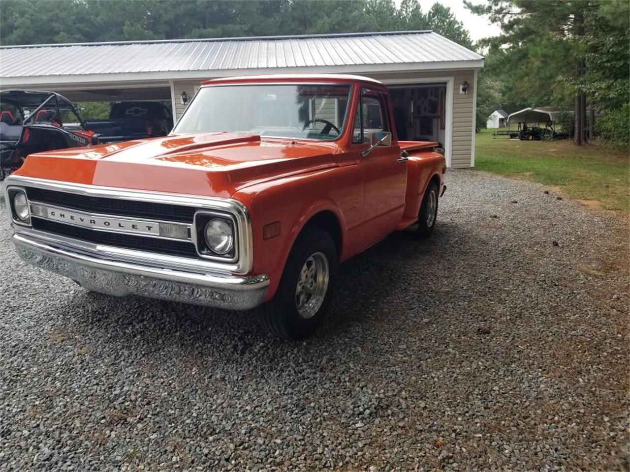 Chevrolet-C10-1969-Hugger-Orange-Orange-and-White-2