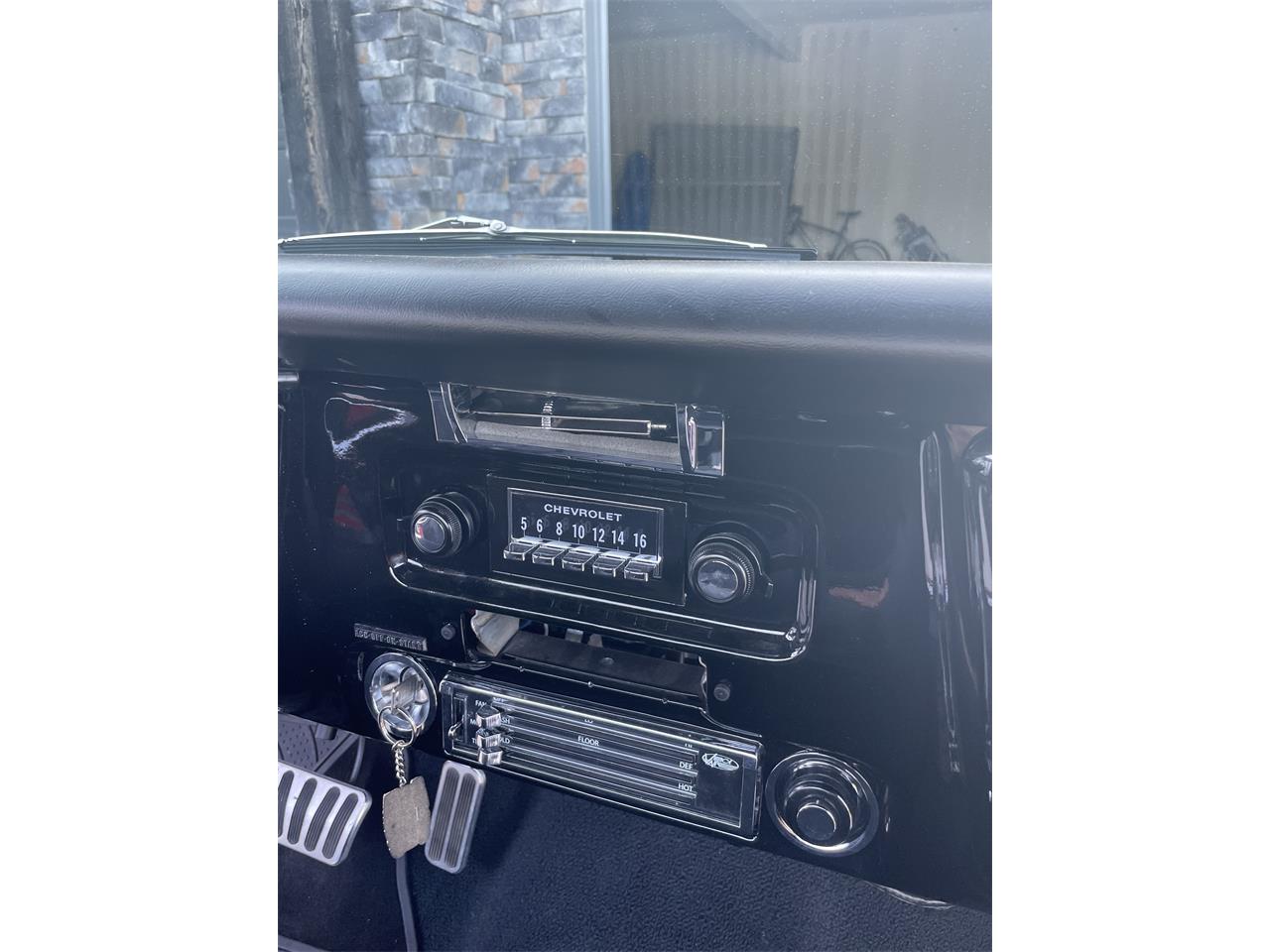 Chevrolet-C10-1969-Red-Black-17