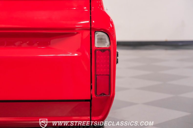Chevrolet-C10-1969-Red-Black-41