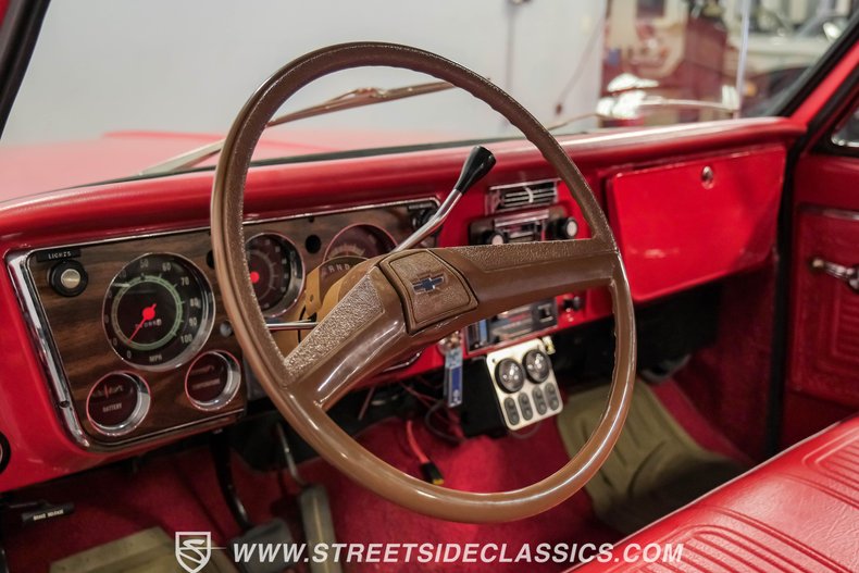 Chevrolet-C10-1969-Red-Red-32
