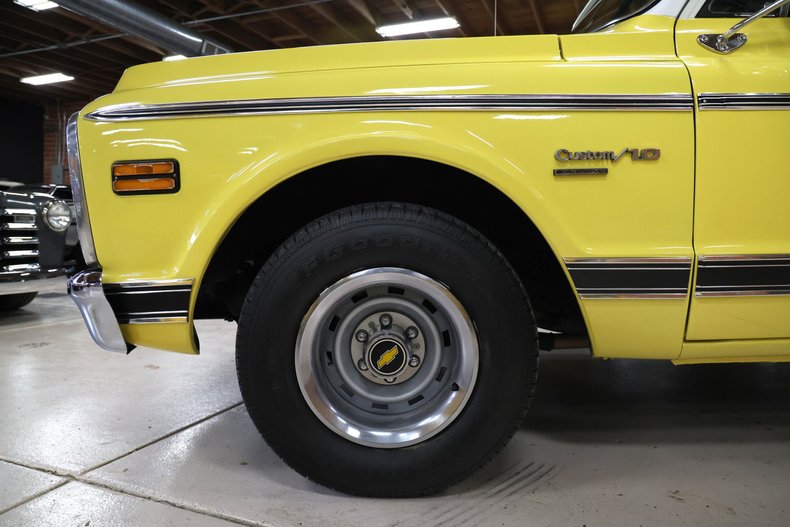 Chevrolet-C10-1969-Yellow-Black-12