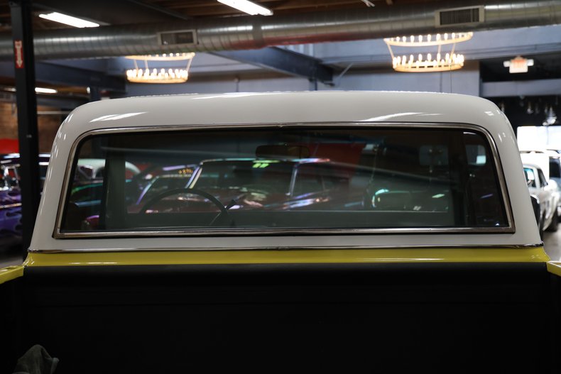 Chevrolet-C10-1969-Yellow-Black-14