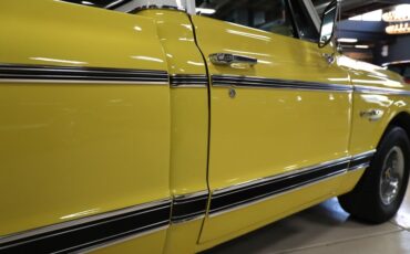 Chevrolet-C10-1969-Yellow-Black-16