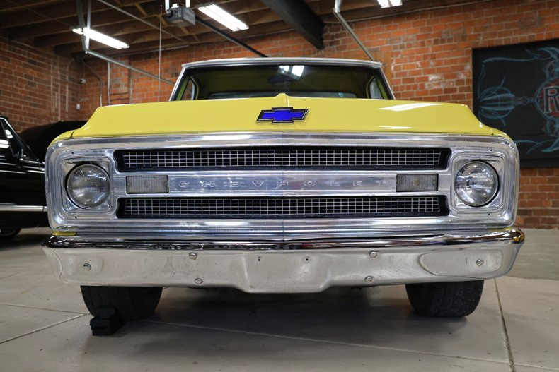 Chevrolet-C10-1969-Yellow-Black-21