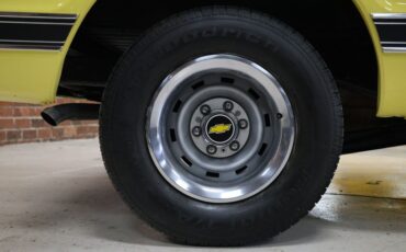 Chevrolet-C10-1969-Yellow-Black-28