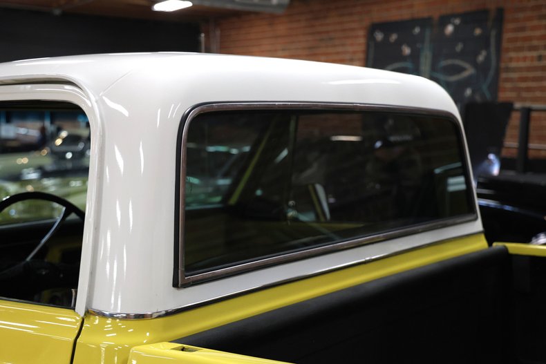 Chevrolet-C10-1969-Yellow-Black-44