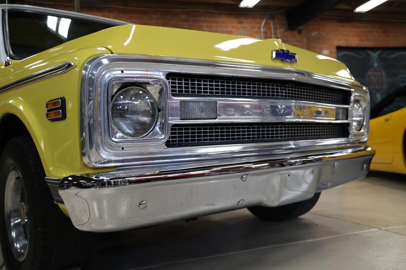 Chevrolet-C10-1969-Yellow-Black-45