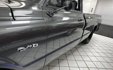 Chevrolet-C10-1970-Grey-Black-Blue-Recaro-14