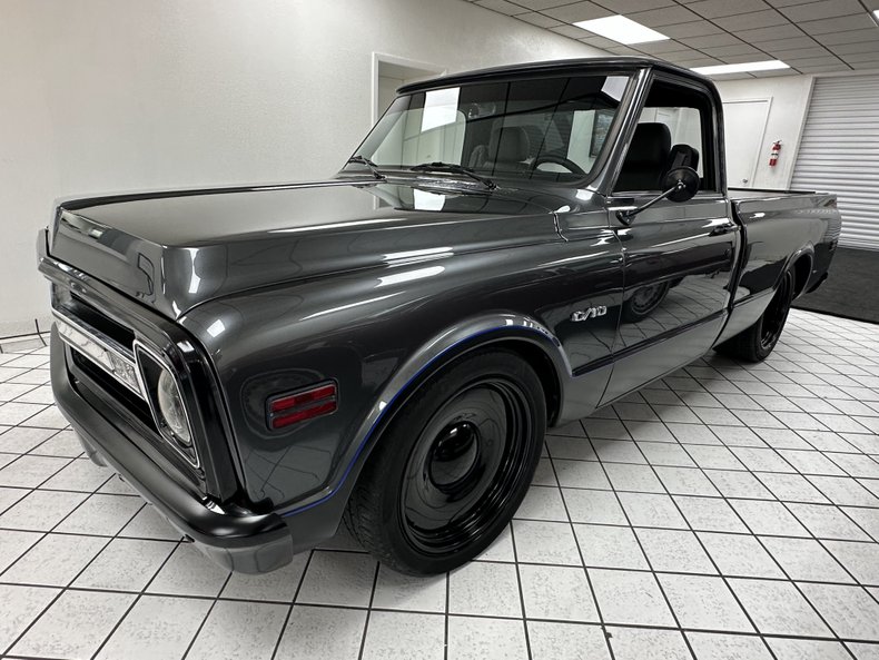 Chevrolet-C10-1970-Grey-Black-Blue-Recaro-17