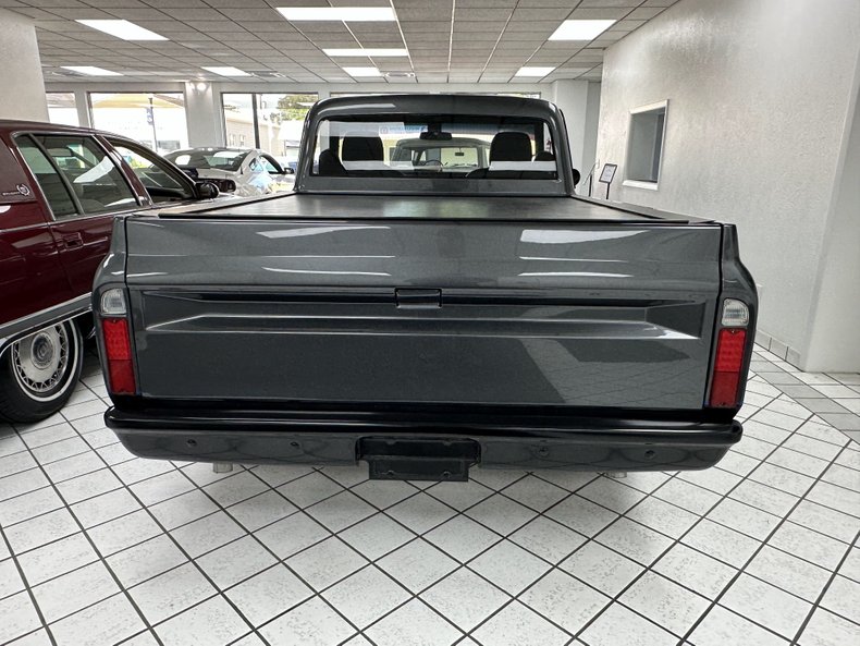 Chevrolet-C10-1970-Grey-Black-Blue-Recaro-19