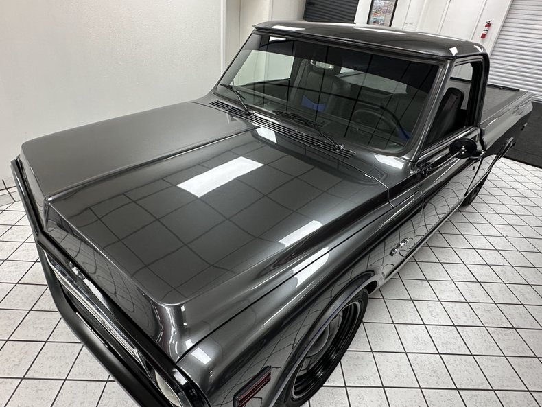 Chevrolet-C10-1970-Grey-Black-Blue-Recaro-21