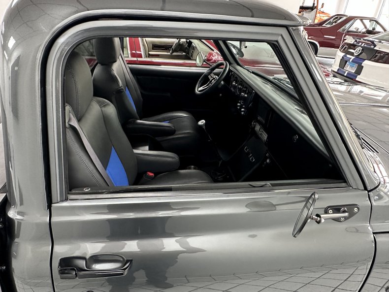 Chevrolet-C10-1970-Grey-Black-Blue-Recaro-8
