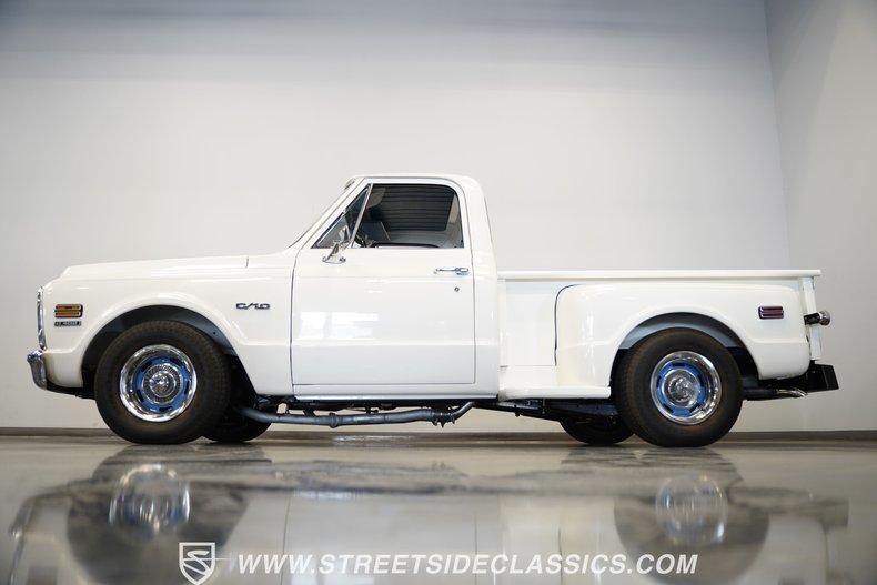 Chevrolet-C10-1970-White-Blue-13