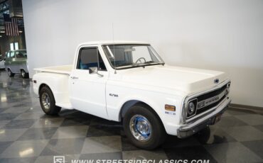 Chevrolet-C10-1970-White-Blue-29