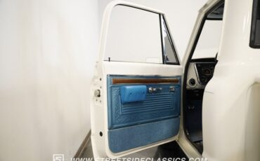 Chevrolet-C10-1970-White-Blue-39