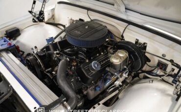 Chevrolet-C10-1970-White-Blue-5