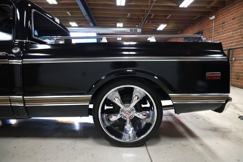 Chevrolet-C10-1971-Black-Black-2
